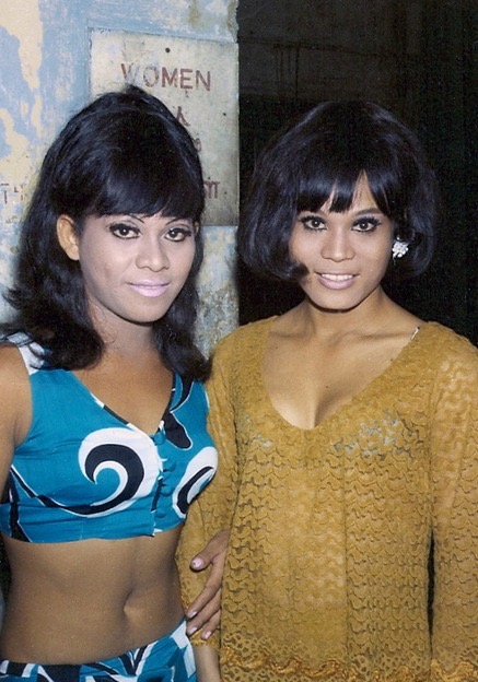  Kai Tais at the toilet block on Bugis Street 1969. 