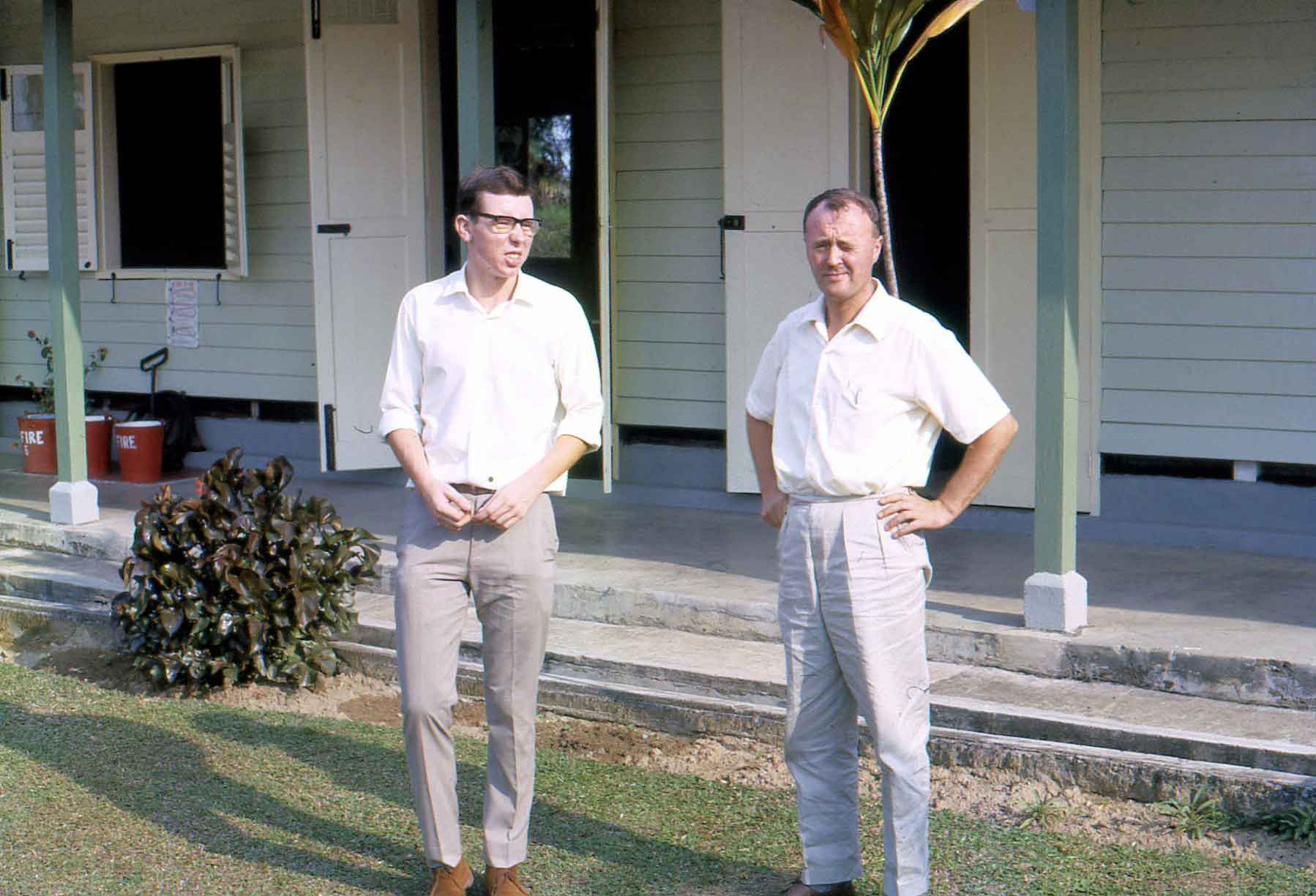  (Singapore 1965) Dave Mackney & Arthur Huntbach at HQ Int Corps (FE) 